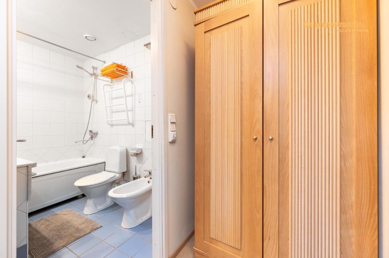 Daily Apartments - Apartment With Bath Talin Exterior foto